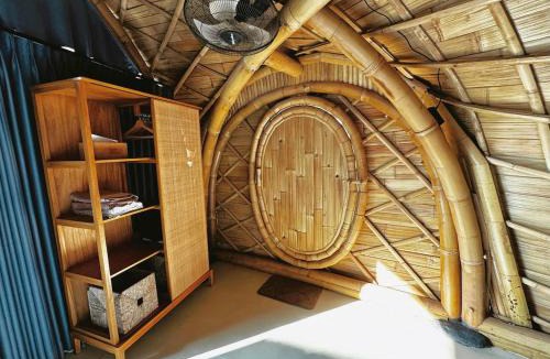 Sidemen Villa | Circle House Bamboo Sidemen