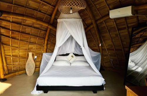 Sidemen Villa | Circle House Bamboo Sidemen