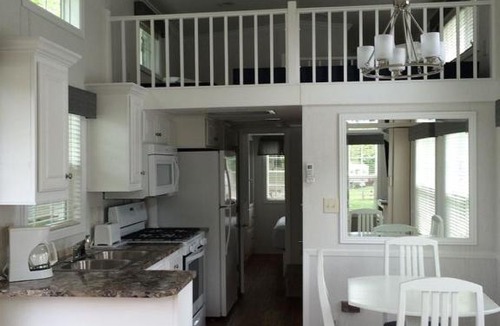 Bausman Resort | Circle M Camping Resort Loft Park Model 15