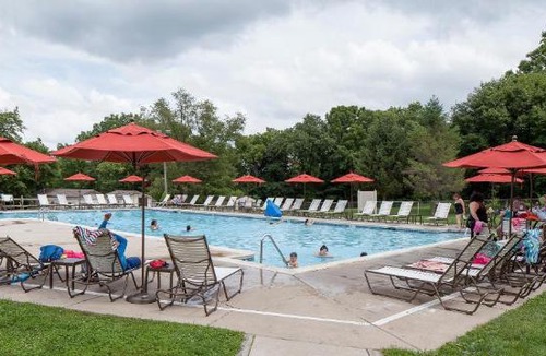 Bausman Resort | Circle M Camping Resort Screened Park Model 30