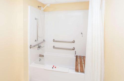 Anamosa Hotel | Circle S Motel