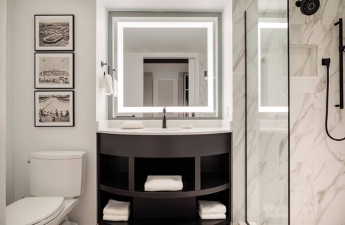 Sarasota Hotel | Cirque St. Armands Beachside