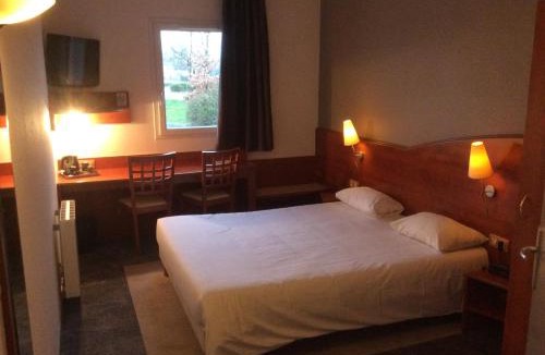 Bourg-Achard Hotel | CIT'HOTEL Armony Hotel