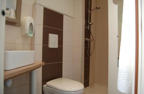 Dinard Hotel | Cit'Hotel Les Alizes