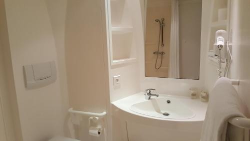 Thouars Hotel | Cit'Hotel Talencia