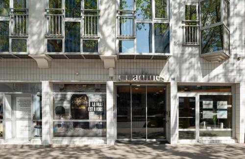 Montparnasse Apartment | Citadines Montparnasse Paris