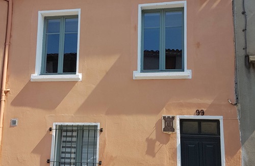 Carcassonne Apartment | CITE de CARCASSONNE Gîte Les 3 Tours, 99 rue Trivalle
