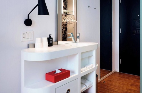 Brickell Hotel | citizenM Miami Brickell