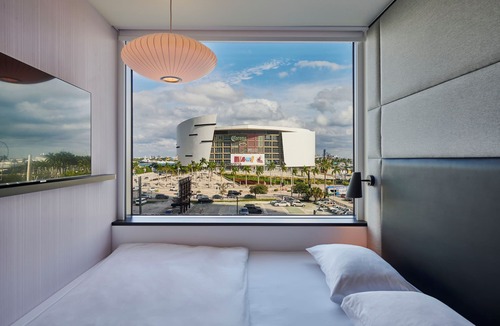 Downtown Miami Hotel | citizenM Miami Worldcenter