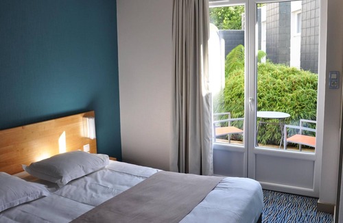 Landerneau Hotel | Citotel Le Clos Du Pontic