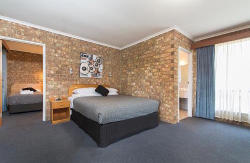 Renmark Hotel | Citrus Valley Motel