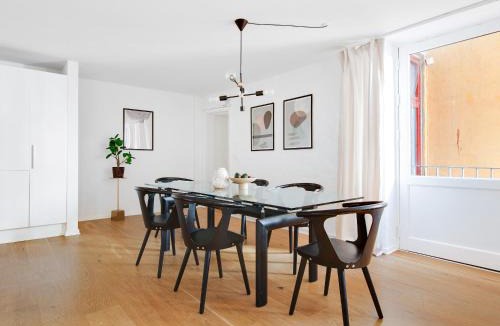 Copenhagen City Centre Apartment | City 1- Pleasant 4-Bdr Apt in Central Copenhagen