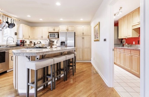 Westside House | City and lake views