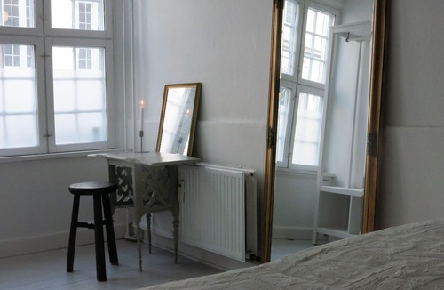 Slotsholmen Apartment | City Apartment in Copenhagen with 2 bedrooms sleeps 3