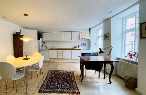 Copenhagen City Centre Apartment | City Apartment in Copenhagen with 1 bedrooms sleeps 4