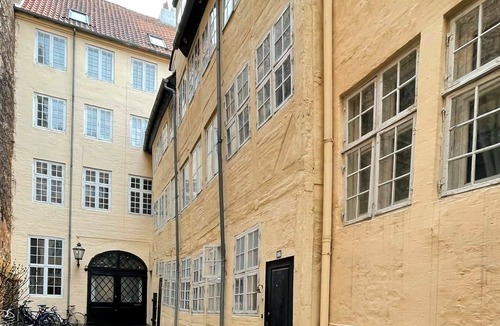 Christianshavn Apartment | City Apartment in Copenhagen with 1 bedrooms sleeps 2