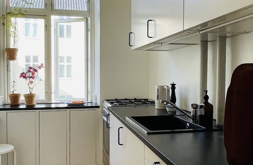 Christianshavn Apartment | City Apartment in Copenhagen with 1 bedrooms sleeps 2
