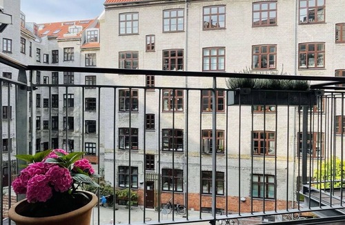 Osterbro Apartment | City Apartment in Copenhagen with 2 bedrooms sleeps 4