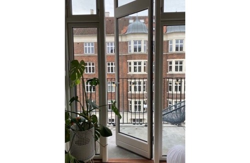 Vesterbro Apartment | City Apartment in Copenhagen with 1 bedrooms sleeps 4