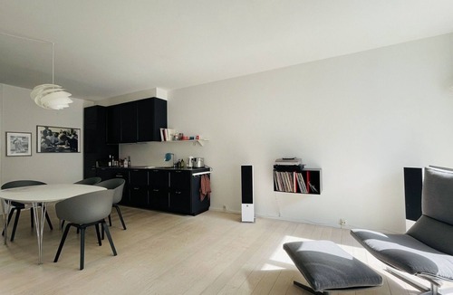 Frederiksberg Apartment | City Apartment in Frederiksberg with 3 bedrooms sleeps 5