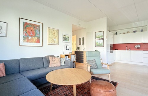 Frederiksberg C Apartment | City Apartment in Frederiksberg with 2 bedrooms sleeps 4