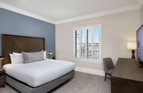 Winters House | City Break in Winters! Four Classy Accommodations, Free Parking, Pets Allowed!