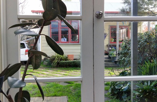 New Plymouth Cottage | City Cabin