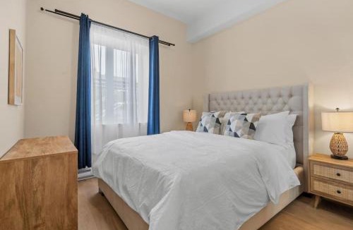 Gay Village Apartment | City Center 2BR Condo