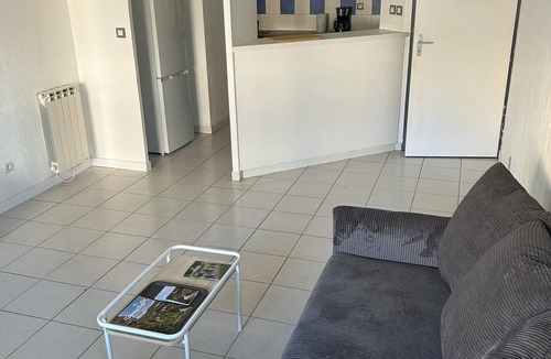 Montauban Apartment | City center apartment/parking space/balcony