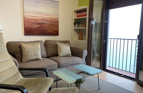 Cordoba Old City Apartment | City Center: Apartment in typical Cordovan House,200m Mosque, Balcony, Wif, PK