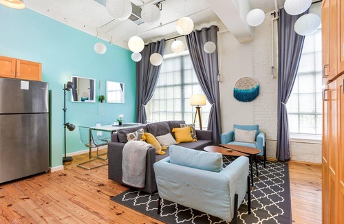 Downtown Apartment | City Center Apartment, Walk Everywhere, Wifi