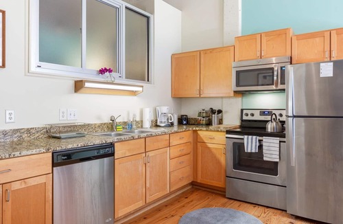 Downtown Apartment | City Center Apartment, Walk Everywhere, Wifi