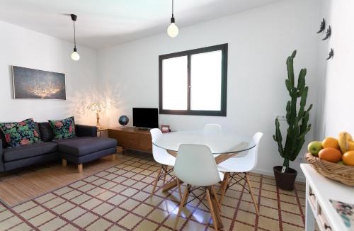 Tarragona Apartment | City Center Apartments