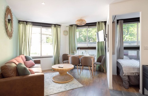 Gambetta Apartment | City Center Comfort Bright Super Wifi
