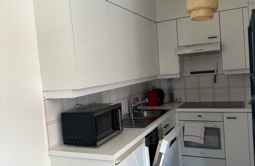 Geneva Old Town Apartment | City Center Cosy Studio with Terrace