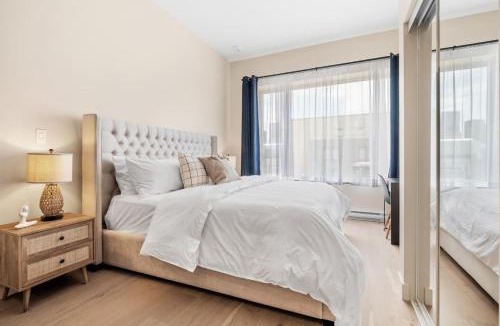 Gay Village Apartment | City Center King Loft