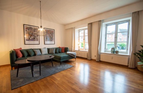 Sønderborg House | City Center Luxury Getaway
