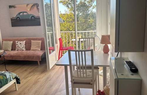 Vendome Apartment | City center studio
