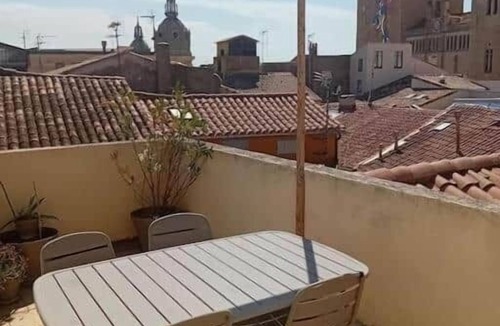 Convention Apartment | City center studio, panoramic view