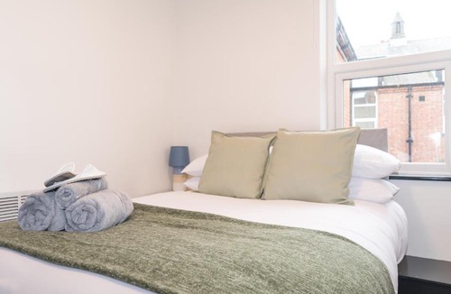 Sunderland Apartment | City Center Top Floor Executive Flat
