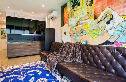 Dreta de l'Eixample Apartment | CITY CENTER . TWO BEDROOMS. LUXURY.