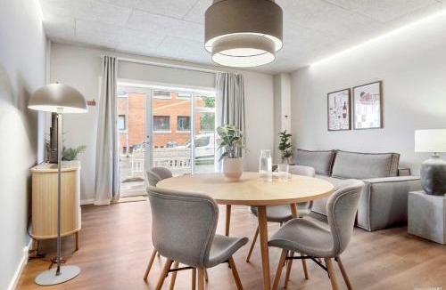 Indre by Apartment | City Central Apartment w Modern Nordic Interiors