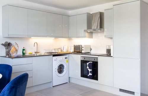 Seafront Apartment | City Central - 1 Bed Flat