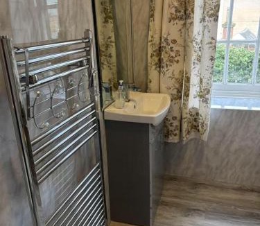 New Town House | City Centre En-Suite Room