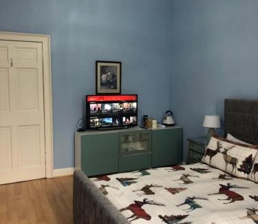 New Town House | City Centre En-Suite Room