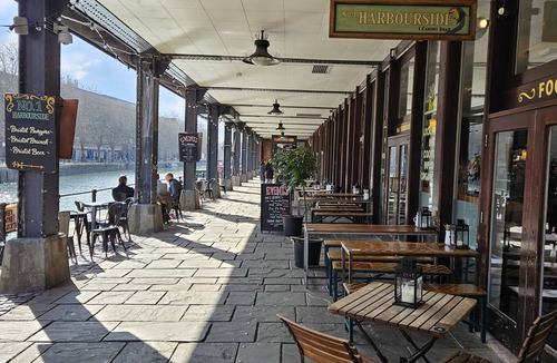 Bristol City Centre Apartment | City centre location studio