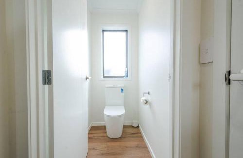 Frankton Apartment | City Centre Style Apt 4