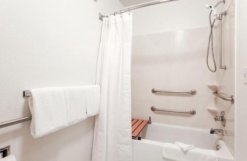 Greater Greenspoint Hotel | City Express by Marriott Houston Intercontinental Airport