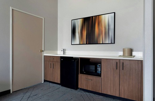 Greater Greenspoint Hotel | City Express by Marriott Houston Intercontinental Airport
