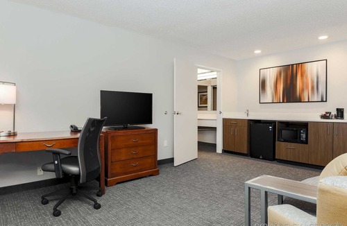 Greater Greenspoint Hotel | City Express by Marriott Houston Intercontinental Airport